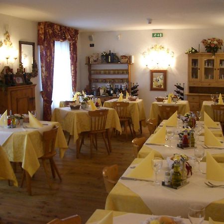 Chalet Fiocco Di Neve Pinzolo Eksteriør billede