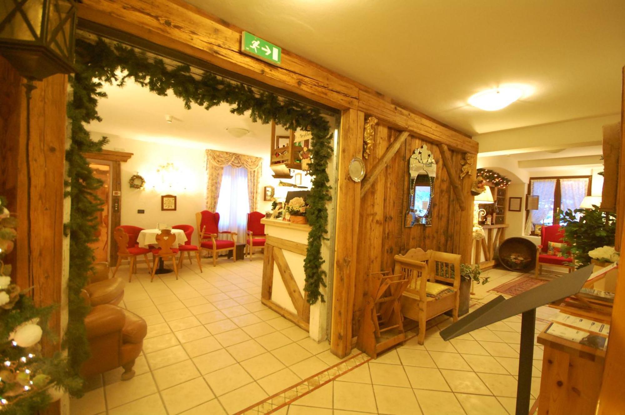 Chalet Fiocco Di Neve Pinzolo Eksteriør billede