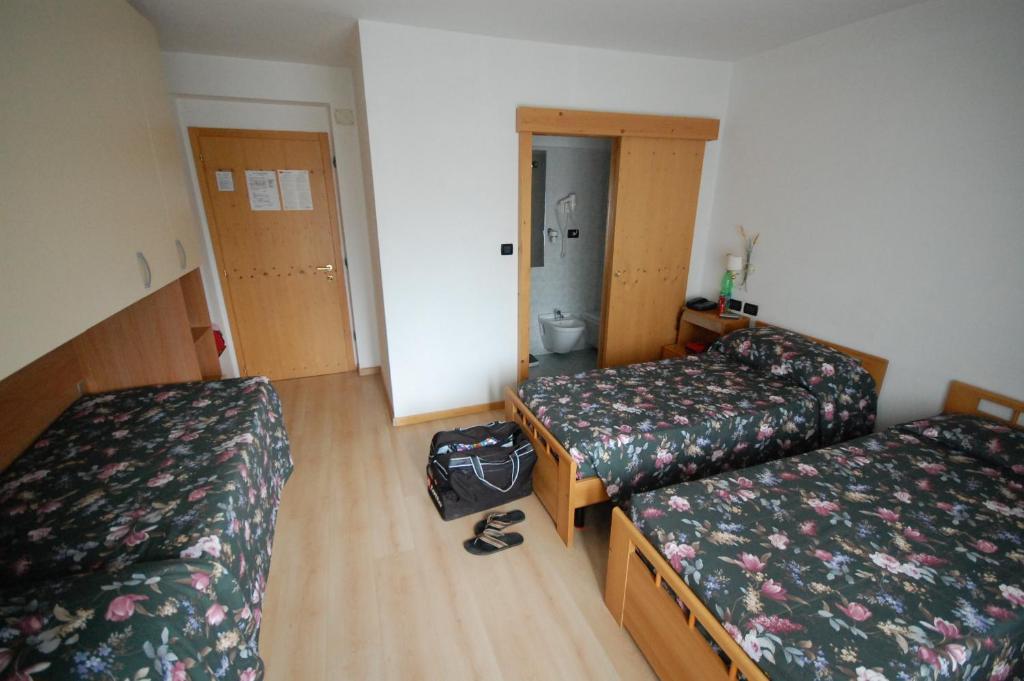 Chalet Fiocco Di Neve Pinzolo Eksteriør billede