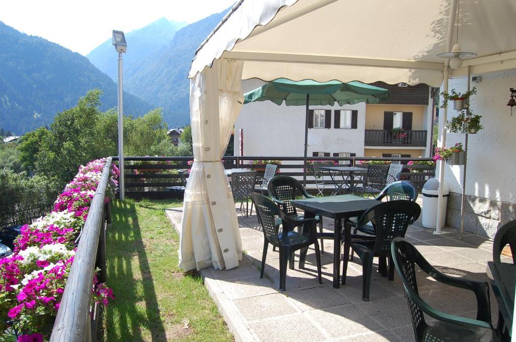 Chalet Fiocco Di Neve Pinzolo Eksteriør billede